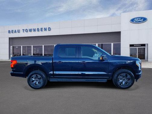 2024 Ford F-150 Lightning LARIAT