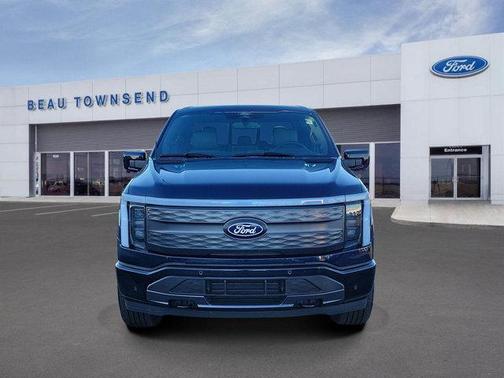 2024 Ford F-150 Lightning LARIAT