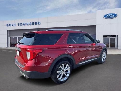 2022 Ford Explorer Platinum