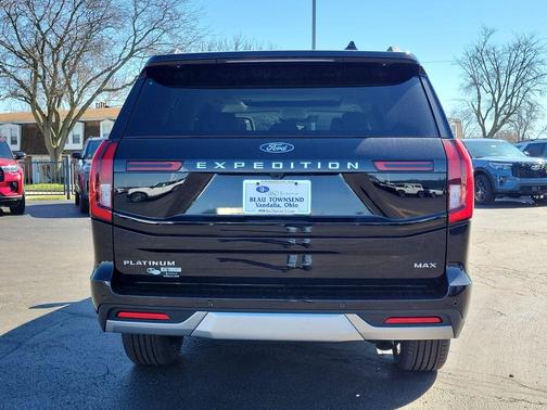 Black Metallic 2026 Ford Expedition Max Platinum