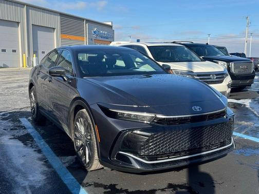 2023 Toyota Crown Limited