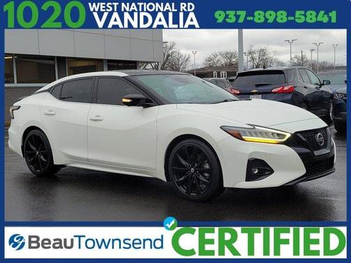 2022 Nissan Maxima SR