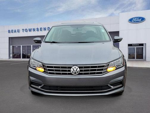 2018 Volkswagen Passat 2.0T SE