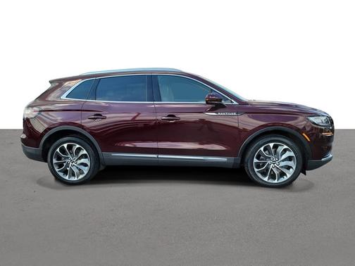 BURGUNDY VELVET MET TC 2023 Lincoln Nautilus RESERVE