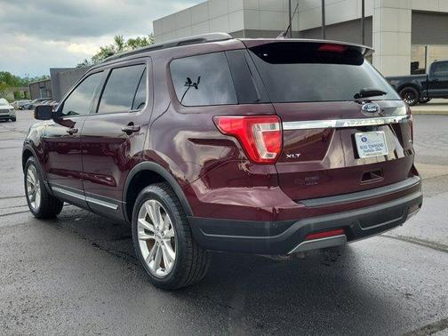 Burgundy 2019 Ford Explorer XLT