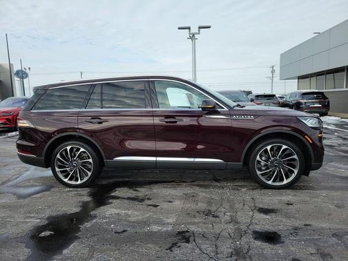 2023 Lincoln Aviator Reserve AWD