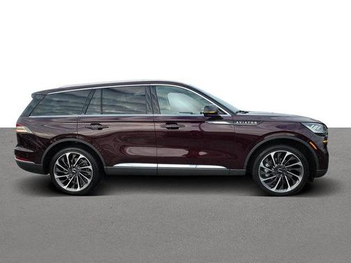 2023 Lincoln Aviator Reserve AWD