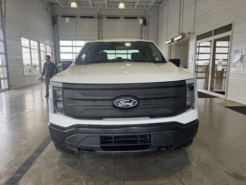 2024 Ford F-150 Lightning Pro