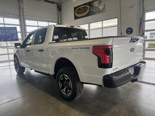 2024 Ford F-150 Lightning Pro