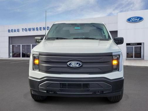 2025 Ford F-150 Lightning Pro