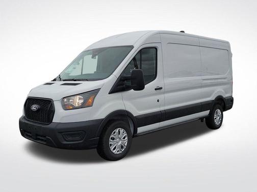 2026 Ford Transit-250 148 WB Medium Roof Cargo