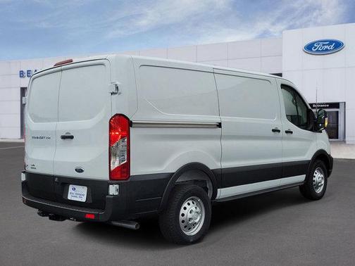 2025 Ford Transit-250 