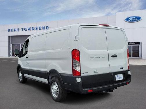 2025 Ford Transit-250 