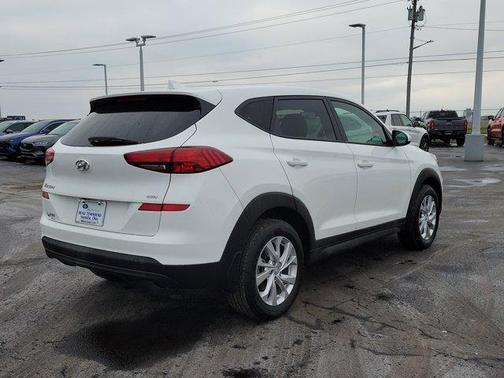 2020 Hyundai TUCSON SE