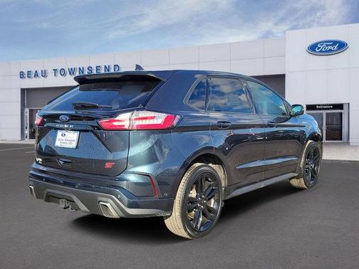 2024 Ford Edge ST