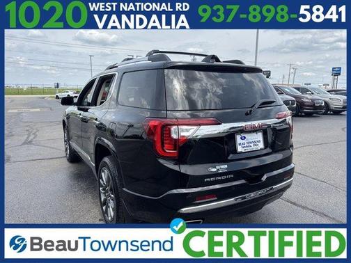 2023 GMC Acadia Denali