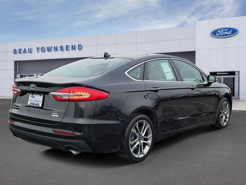 2019 Ford Fusion SEL