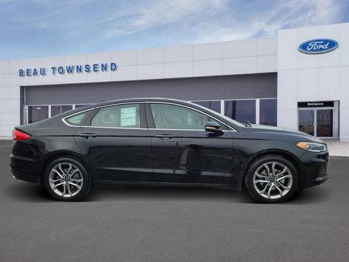 2019 Ford Fusion SEL