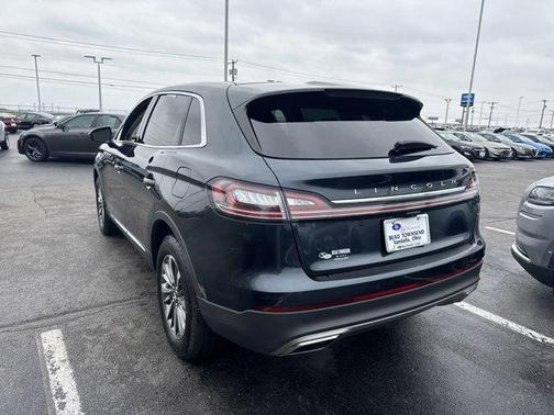 2022 Lincoln Nautilus Standard