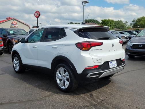 Summit White 2025 Buick Encore GX PREFERRED