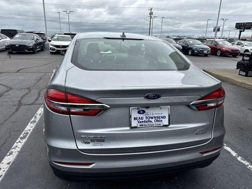 2020 Ford Fusion Hybrid SE