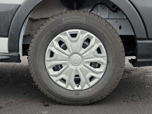 2026 Ford Transit-250 148 WB Medium Roof Cargo