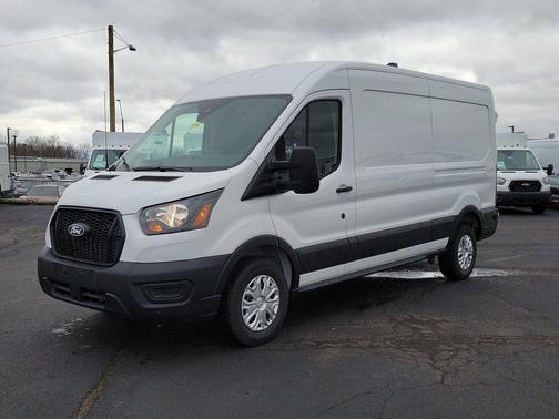 2026 Ford Transit-250 148 WB Medium Roof Cargo