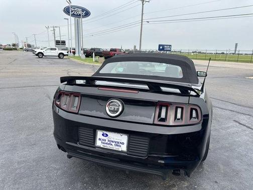 2014 Ford Mustang GT Premium