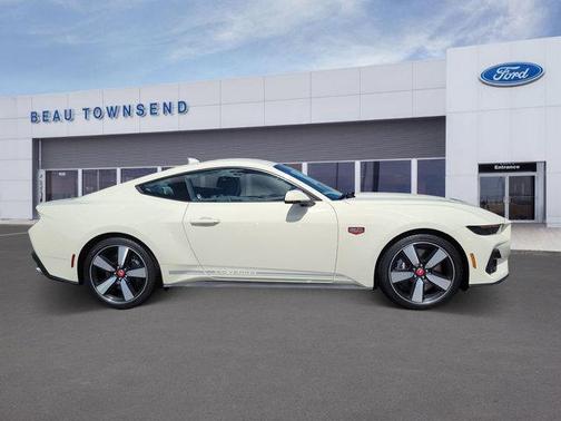 WIMBLEDON WHITE 2025 Ford Mustang GT PREMIUM