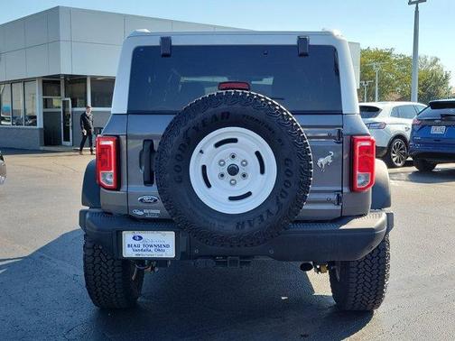 2025 Ford Bronco Heritage Edition
