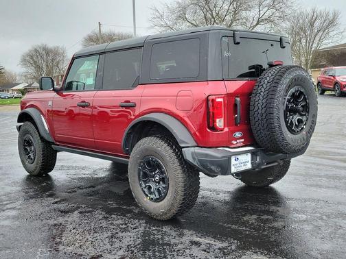 Ruby Red Metallic 2026 Ford Bronco Big Bend