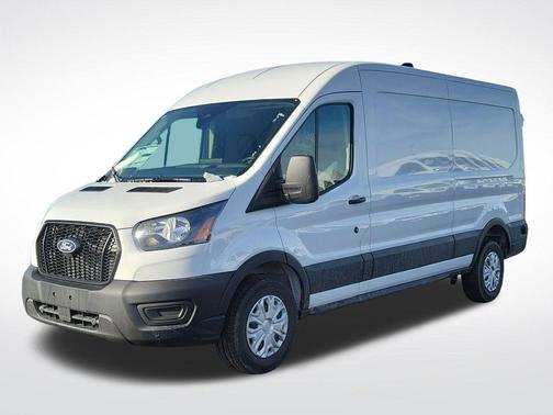 2026 Ford Transit-250 148 WB Medium Roof Cargo