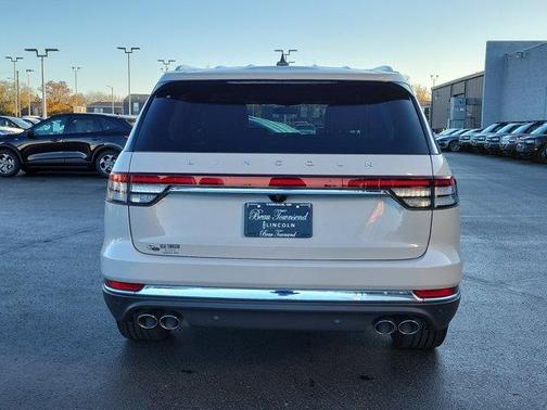2023 Lincoln Aviator Standard AWD