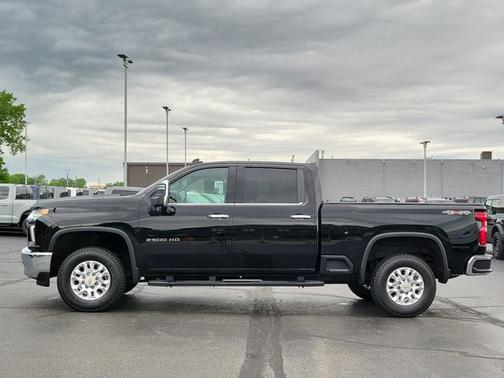 Black 2022 Chevrolet Silverado 2500 LTZ