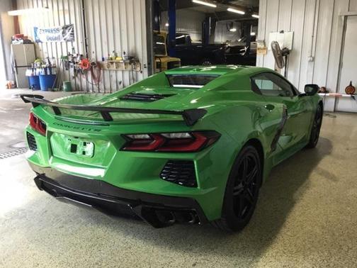 2026 Chevrolet Corvette Stingray w/2LT