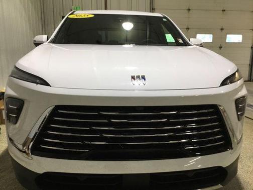 Summit White 2025 Buick Enclave Preferred FWD