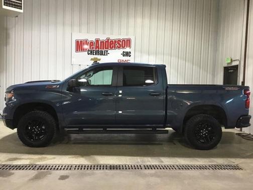 2024 Chevrolet Silverado 1500 Custom Trail Boss