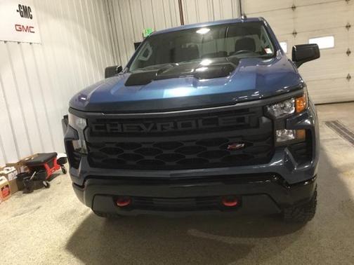 2024 Chevrolet Silverado 1500 Custom Trail Boss