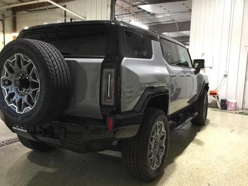 2025 GMC HUMMER EV SUV 3X
