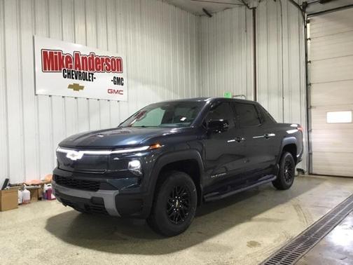 2025 Chevrolet Silverado EV LT