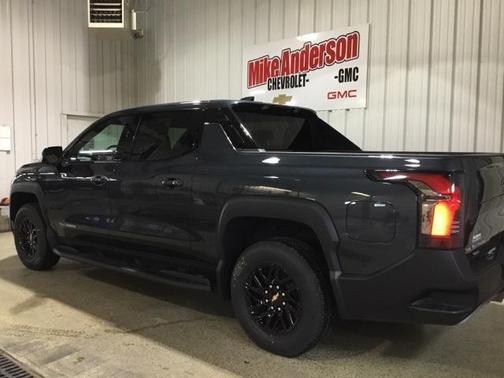 2025 Chevrolet Silverado EV LT