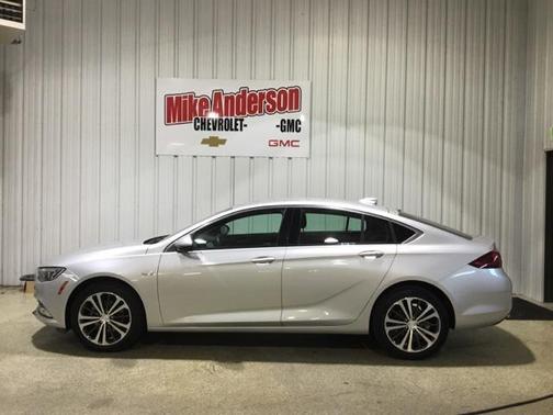 2018 Buick Regal Sportback Preferred II