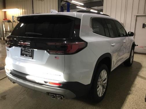 2026 GMC Acadia Elevation FWD