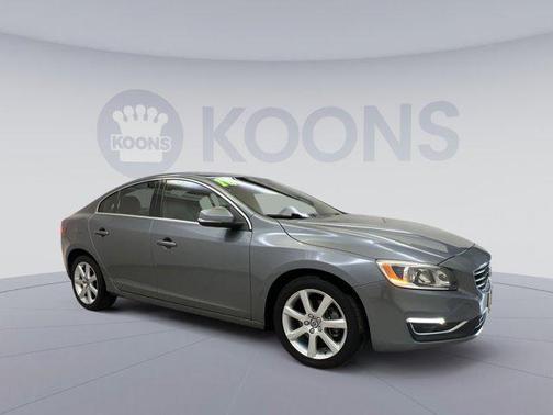 2016 Volvo S60 T5 Drive-E Premier