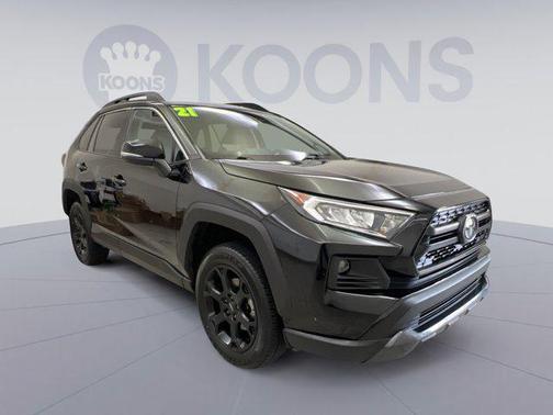 2021 Toyota RAV4 SE