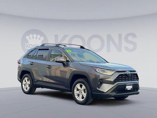 2020 Toyota RAV4 Hybrid XLE