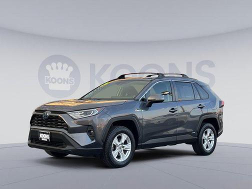 2020 Toyota RAV4 Hybrid XLE