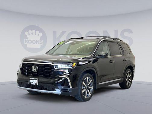 2023 Honda Pilot Touring 8-Passenger