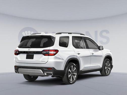 2023 Honda Pilot Touring 8-Passenger