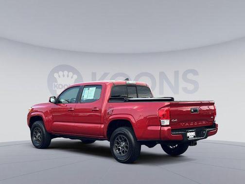 2016 Toyota Tacoma SR